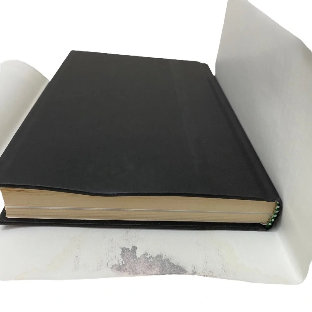 MOMMYWOOD SIGNED Book by Tory Spelling Hardcover